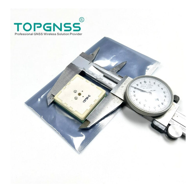 TOPGNSS new small volume RTK rover GPS module, differential FIXED receiver antenna RTCM3.X protocol, high precision agriculture